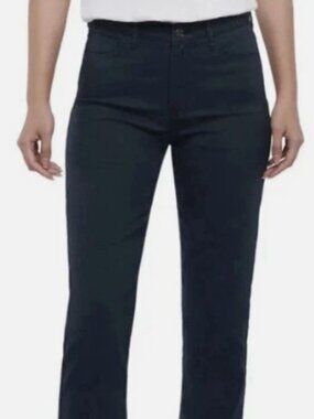 Express Women's Straight Leg Ankle Jean - NWT